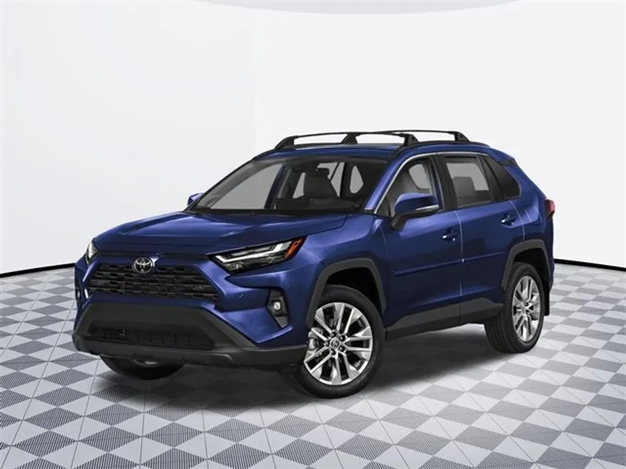 2025 Toyota RAV4 XLE photo 1