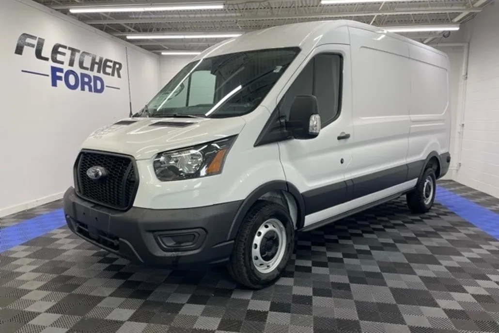 2025 Ford Transit photo 1
