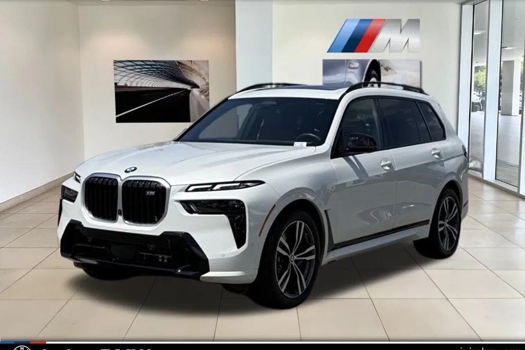 2025 Bmw X7 M60i photo 1