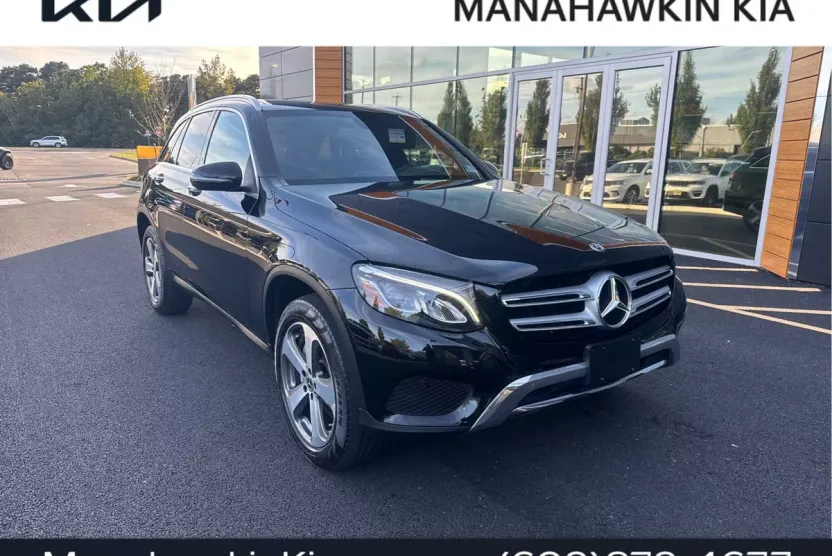 2019 Mercedes Benz GLC 300 photo 1