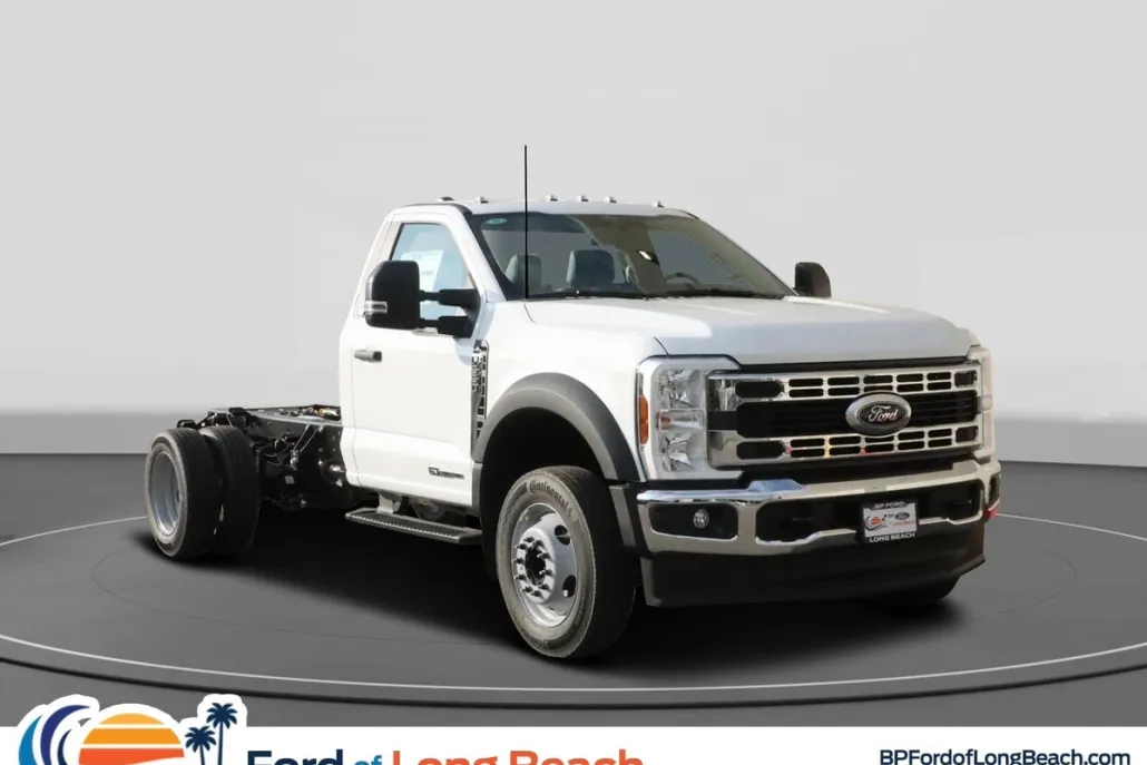 2024 Ford F-550 XL photo 1
