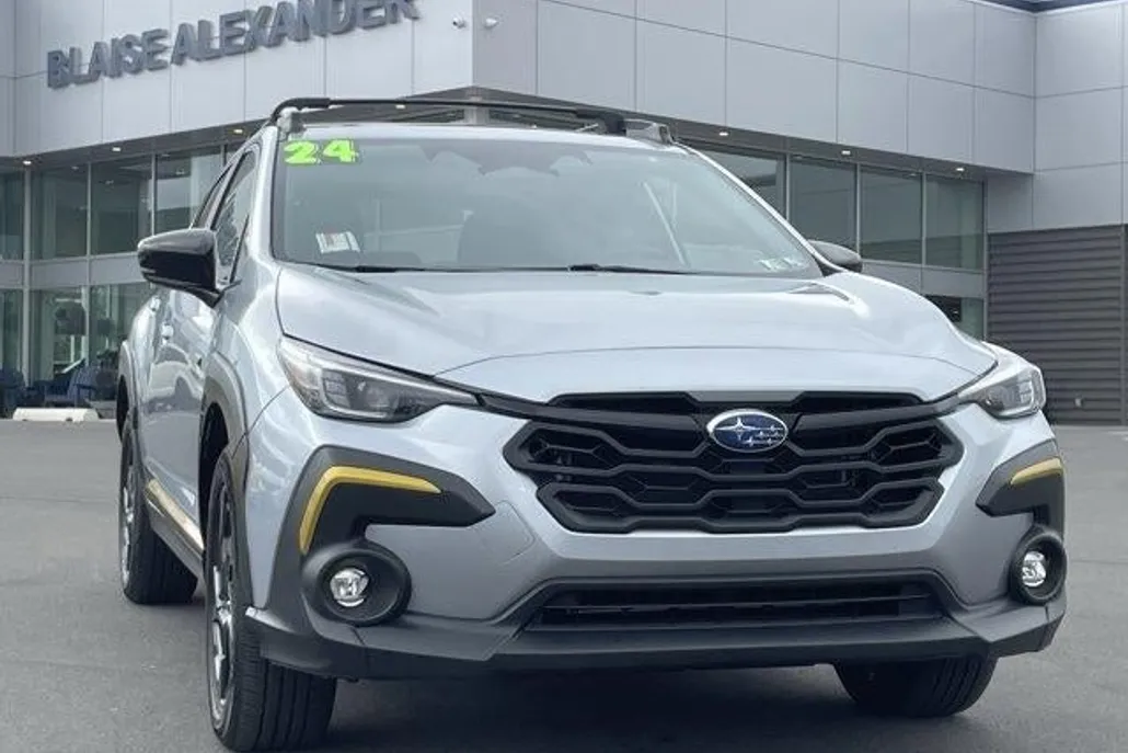 2024 Subaru Crosstrek Sport photo 1