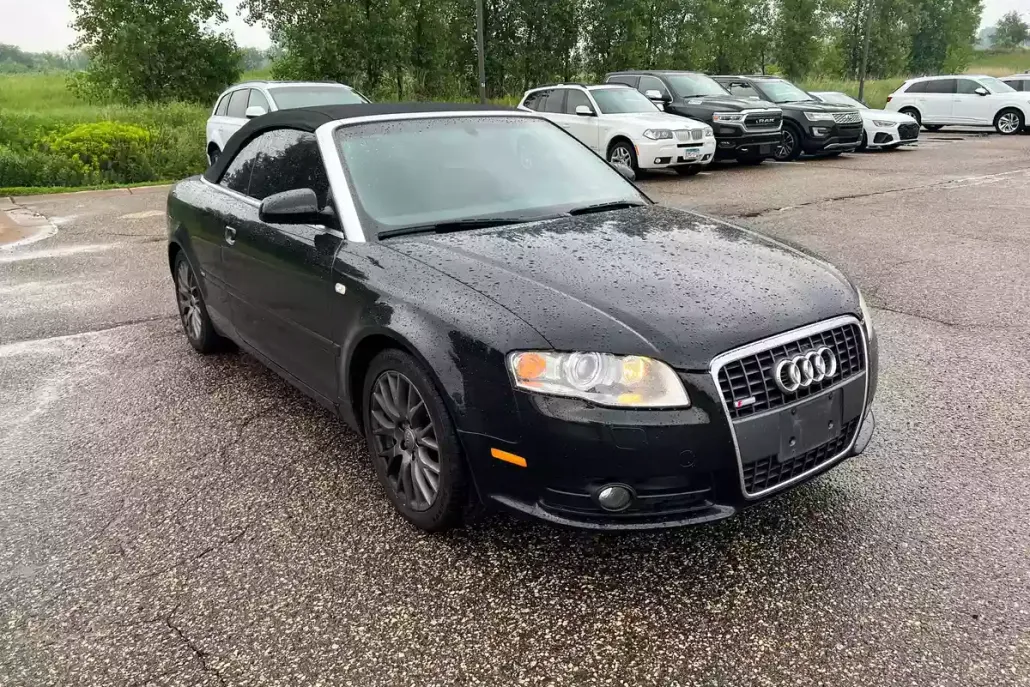 2009 Audi A4 2.0T Cabriolet photo 1