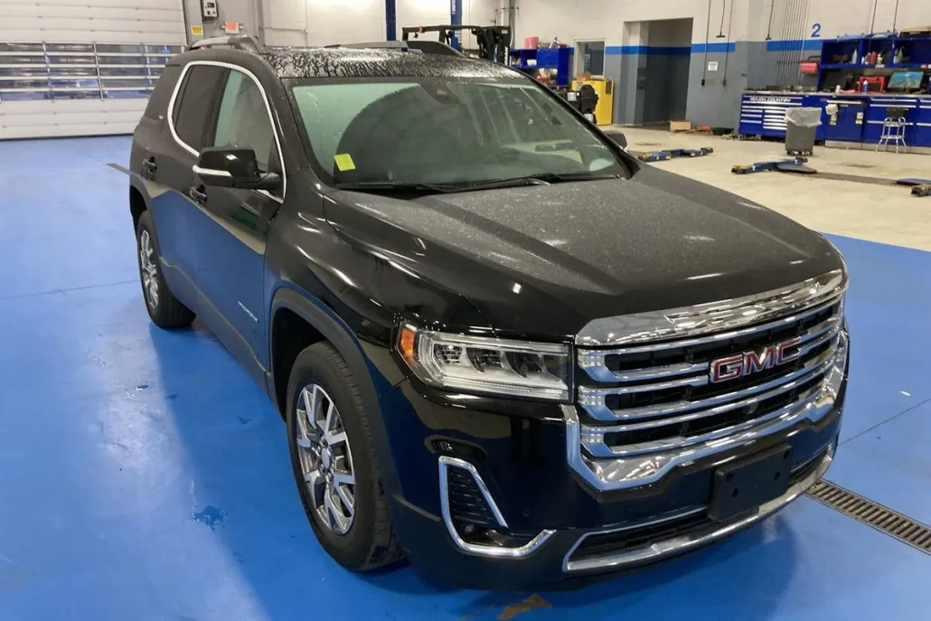 2023 Gmc Acadia SLT photo 1
