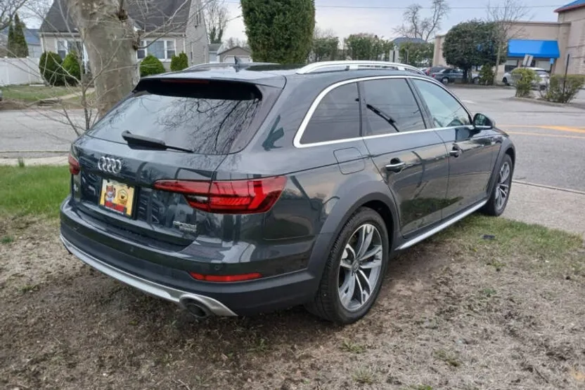 2018 Audi A4 Allroad 2.0T Quattro Premium Plus photo 1