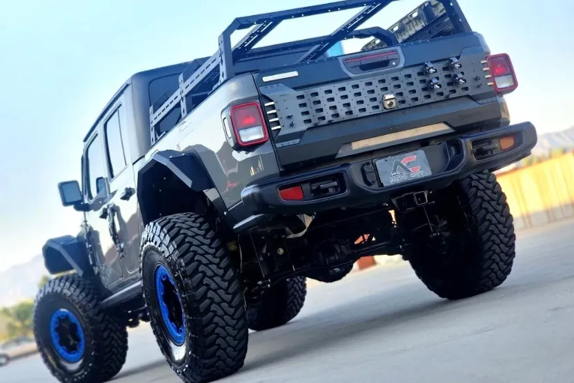 2021 Jeep Gladiator Freedom photo 1