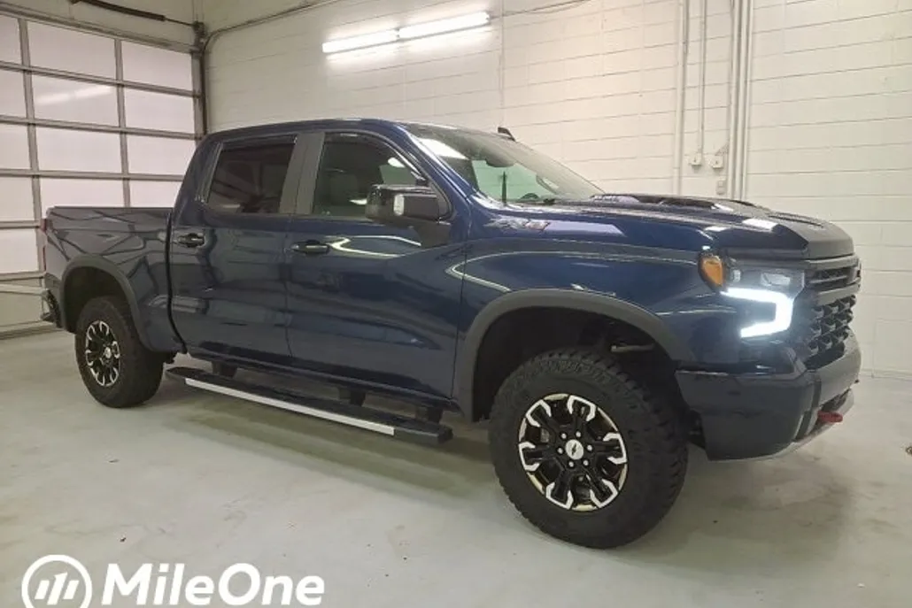 2022 Chevrolet Silverado 1500 ZR2 photo 1