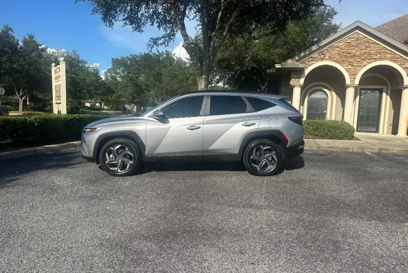 2024 Hyundai Tucson SEL Convenience photo 1