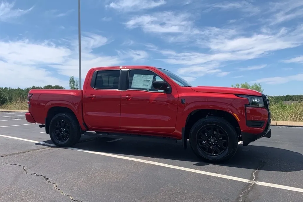 2026 Nissan Frontier SV photo 1