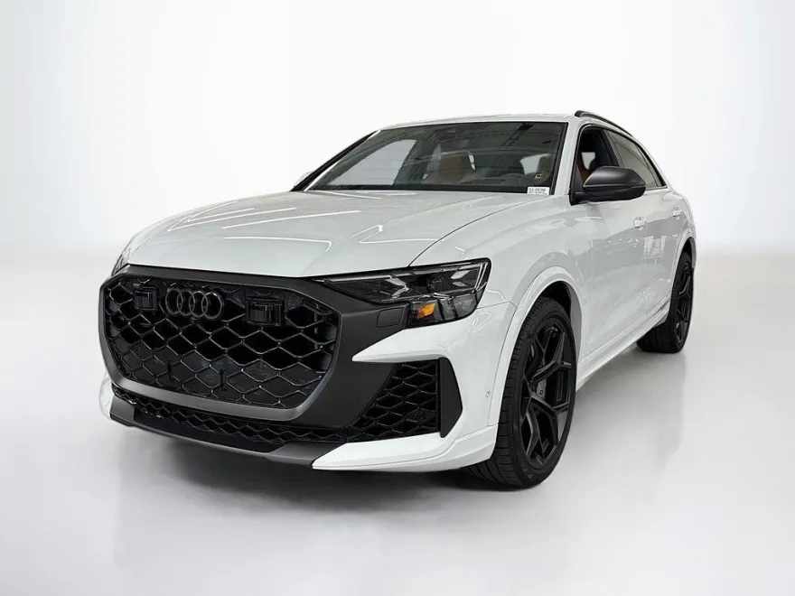 2025 Audi RS Q8 photo 1