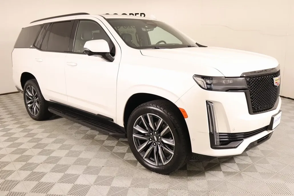 2021 Cadillac Escalade Sport photo 1