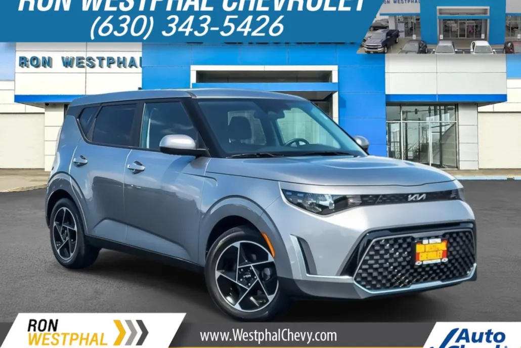 2024 Kia Soul EX photo 1