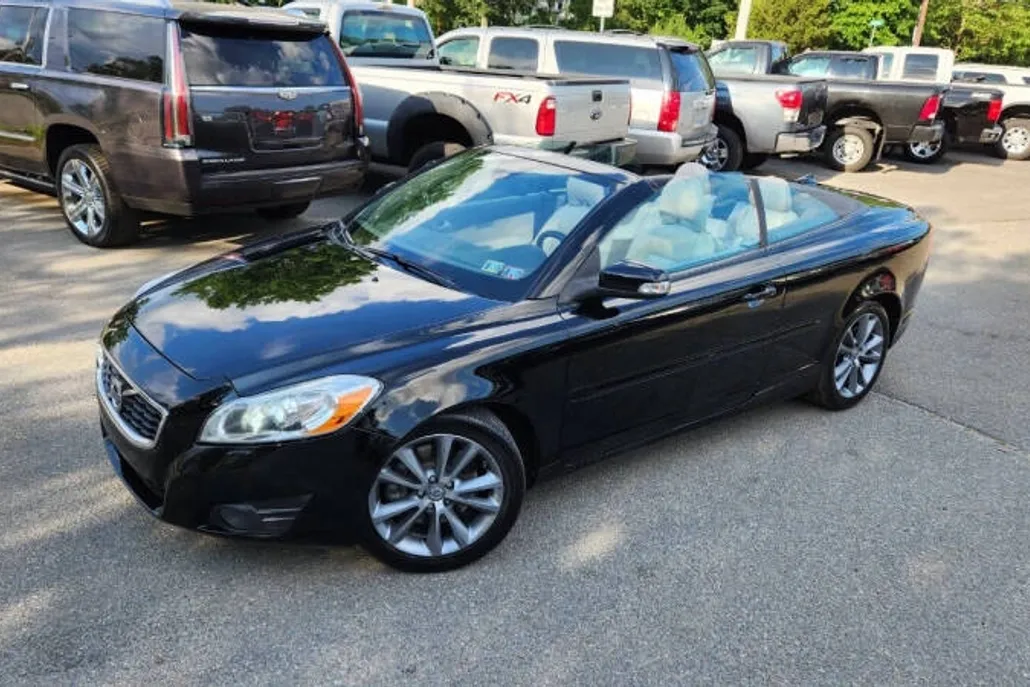 2012 Volvo C70 T5 photo 1