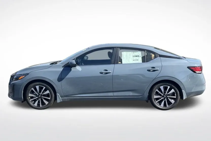 2025 Nissan Sentra SV photo 1