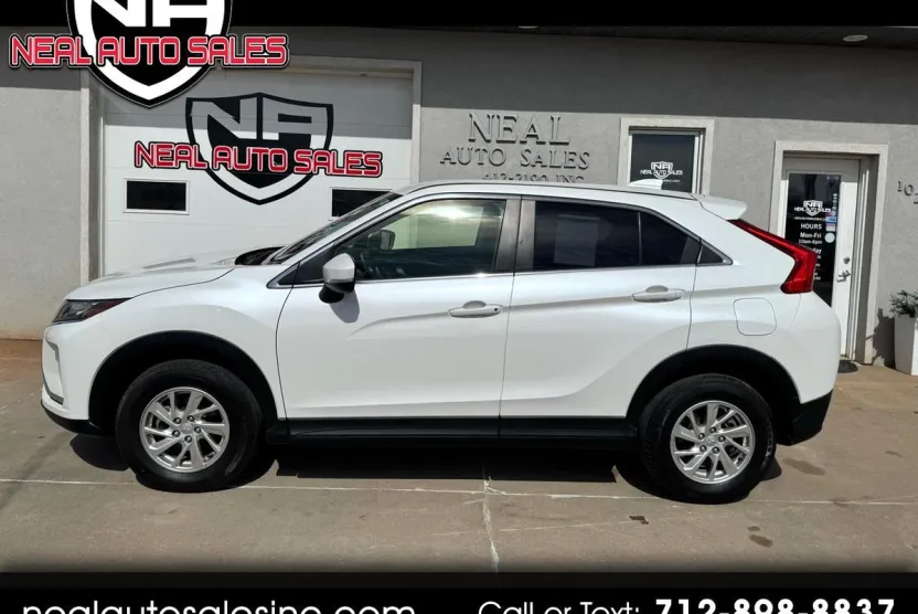 2019 Mitsubishi Eclipse Cross ES photo 1