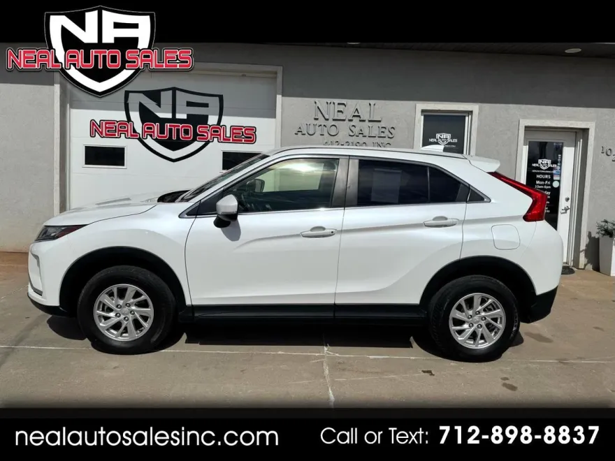 2019 Mitsubishi Eclipse Cross ES photo 1