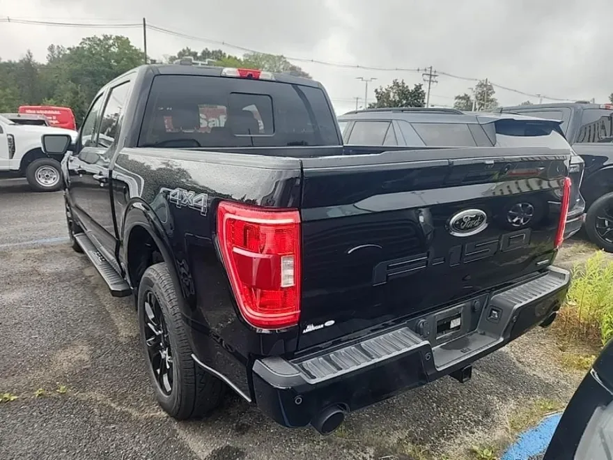 2022 Ford F-150 XLT photo 1