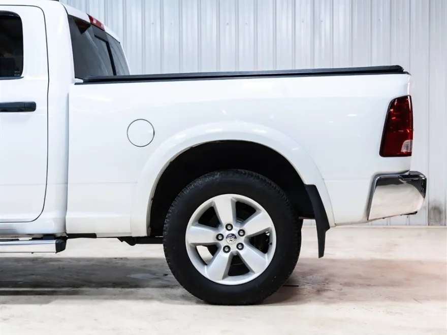 2018 Ram 1500 SLT photo 1