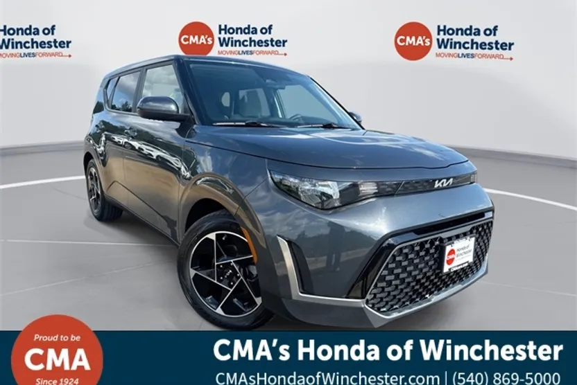 2023 Kia Soul EX photo 1