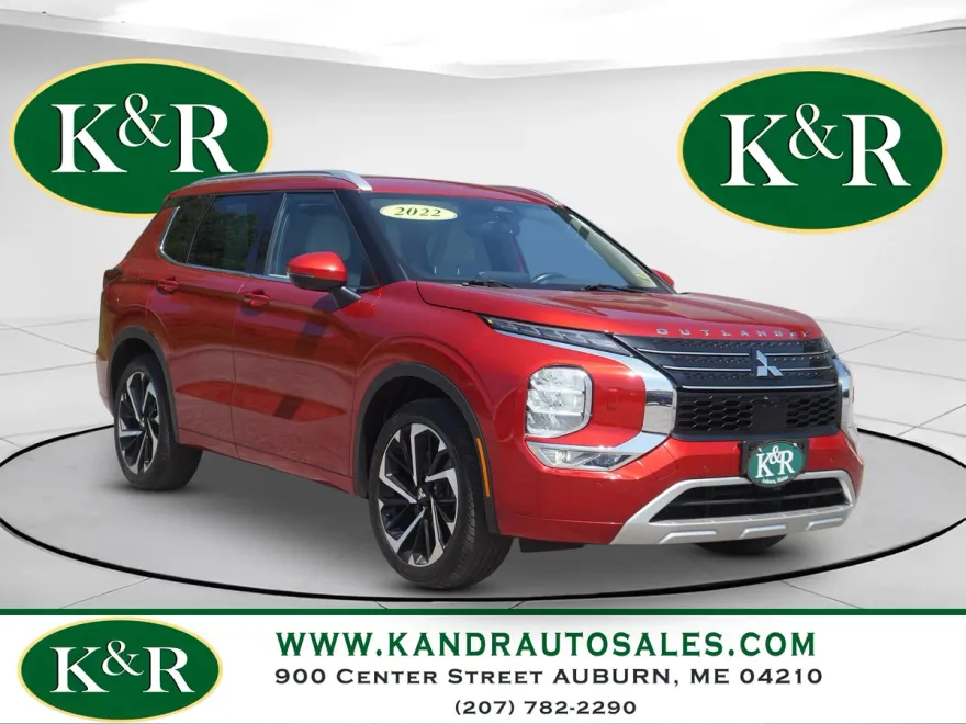 2022 Mitsubishi Outlander SEL photo 1