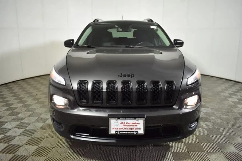 2016 Jeep Cherokee Altitude photo 1
