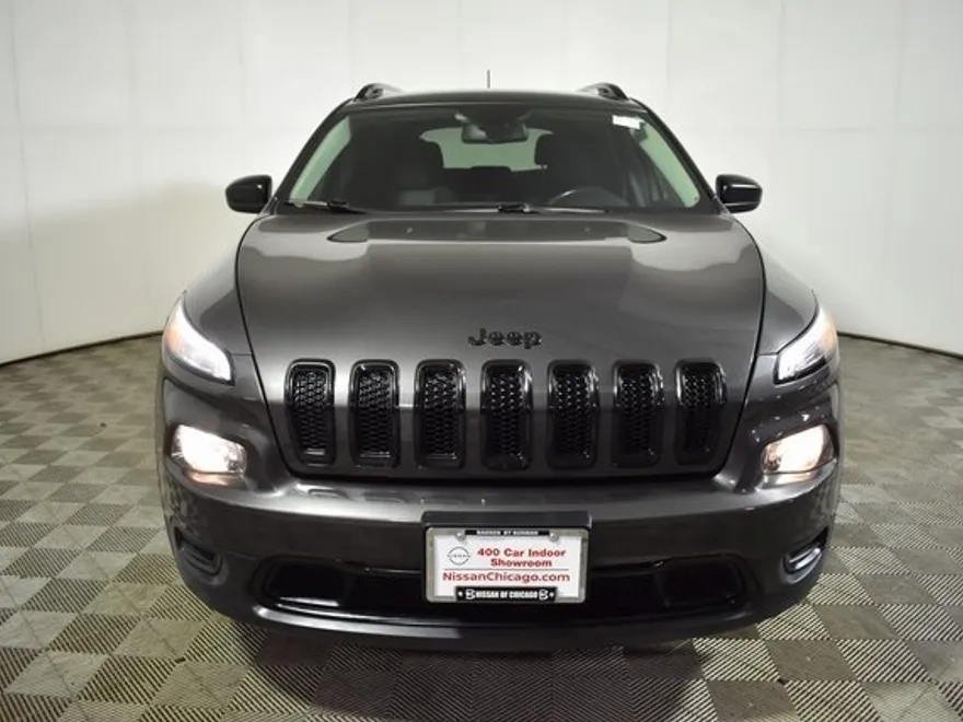 2016 Jeep Cherokee Altitude photo 1