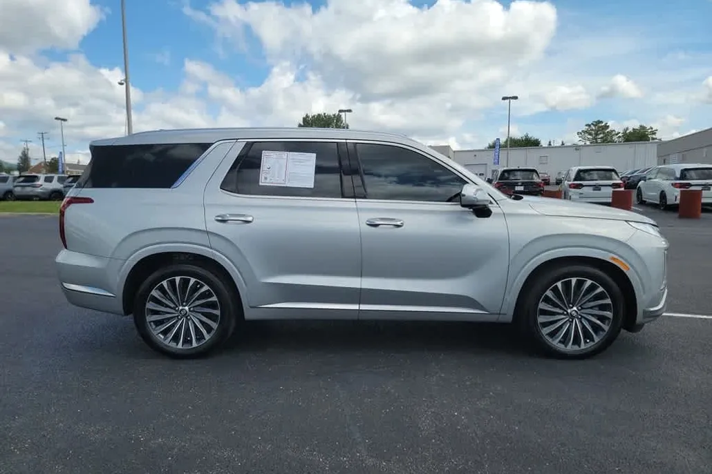 2024 Hyundai Palisade Calligraphy photo 1