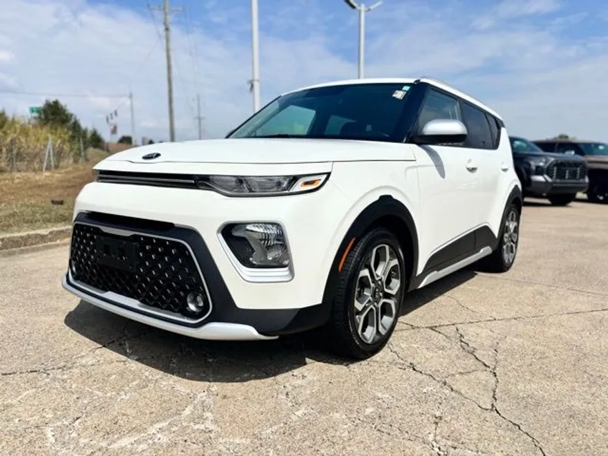 2020 Kia Soul X-Line photo 1