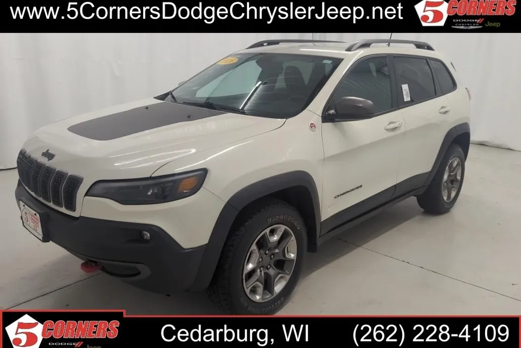 2019 Jeep Cherokee Trailhawk photo 1
