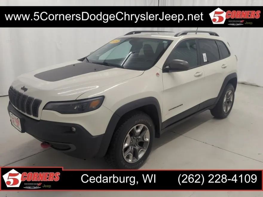 2019 Jeep Cherokee Trailhawk photo 1