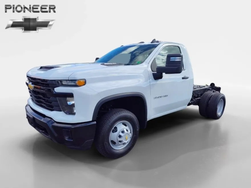 2026 Chevrolet Silverado 3500HD Work Truck photo 1
