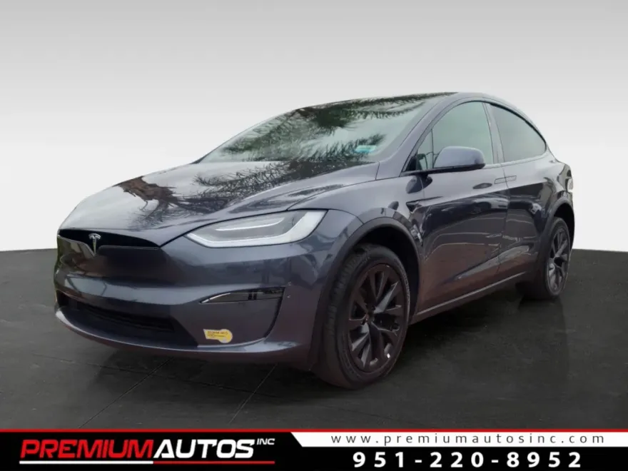 2022 Tesla Model X photo 1