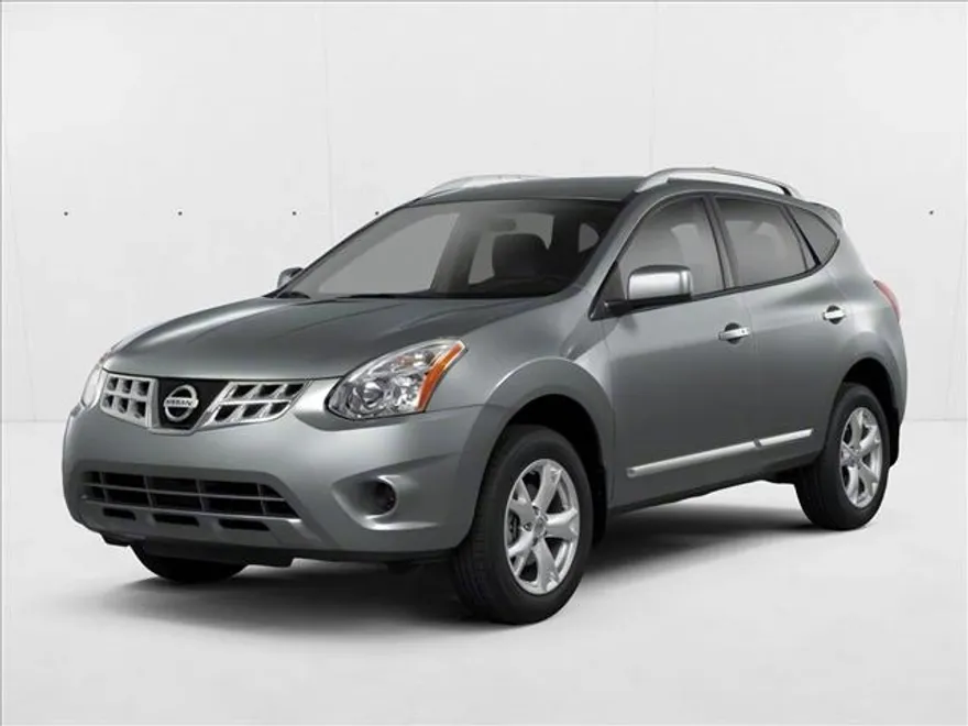 2012 Nissan Rogue SV AWD photo 1