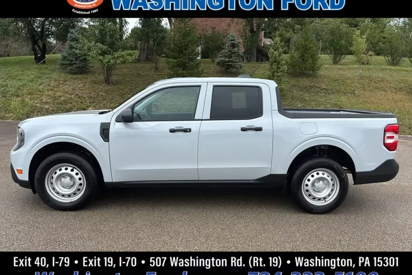 2025 Ford Maverick XL photo 1