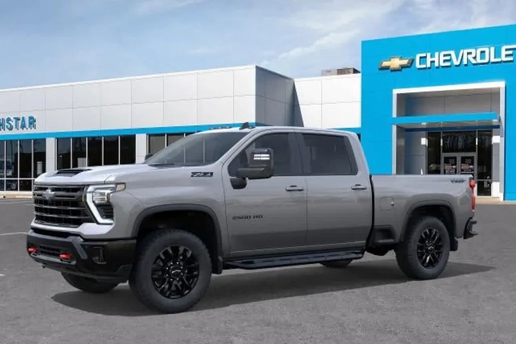 2025 Chevrolet Silverado 2500HD LT photo 1