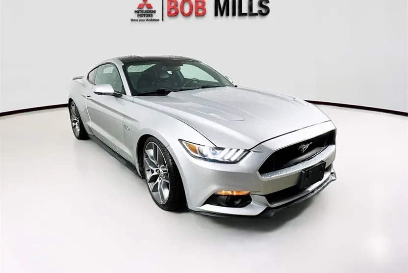 2016 Ford Mustang GT Premium photo 1