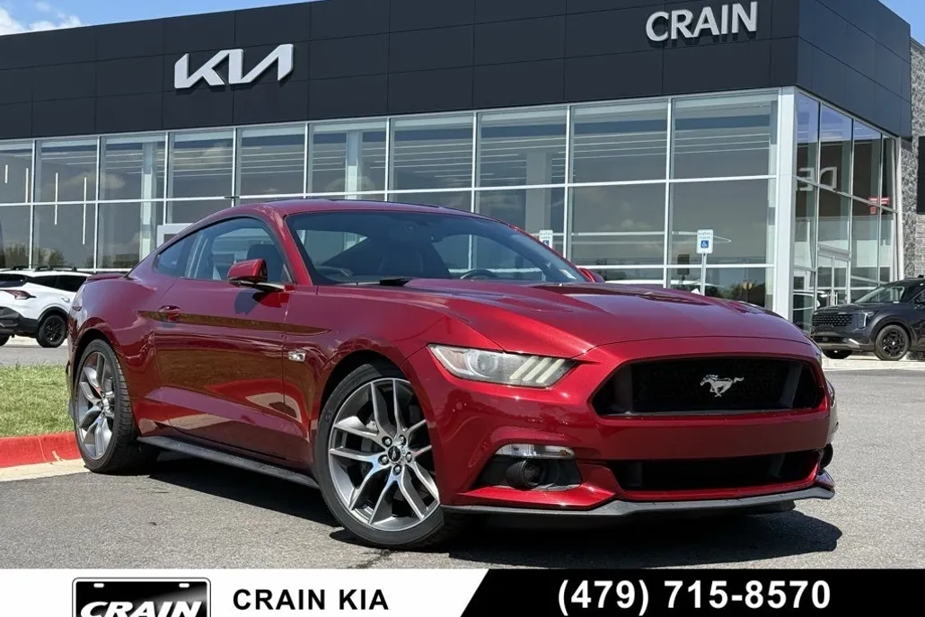 2017 Ford Mustang GT Premium photo 1