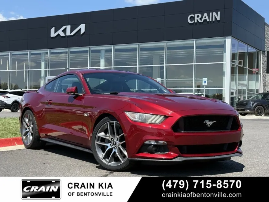 2017 Ford Mustang GT Premium photo 1