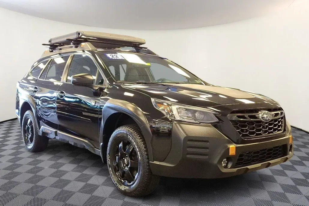 2022 Subaru Outback Wilderness photo 1