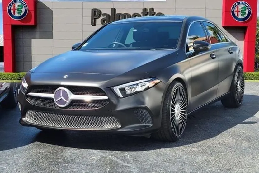 2020 Mercedes Benz A 220 photo 1