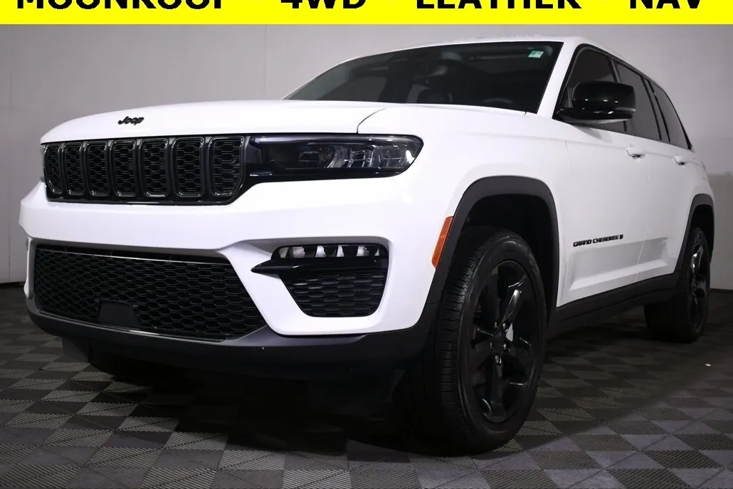2023 Jeep Grand Cherokee Limited photo 1