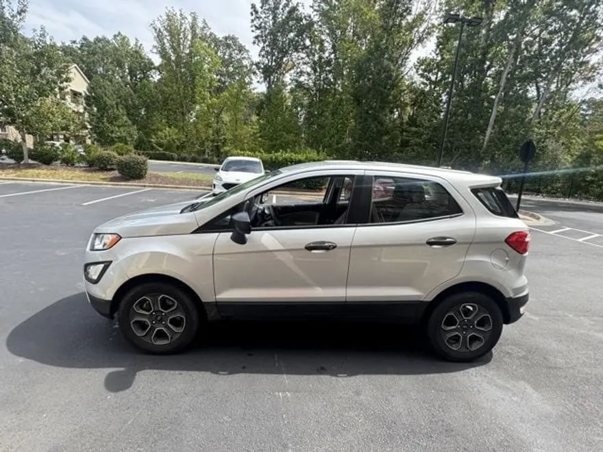 2021 Ford EcoSport S photo 1