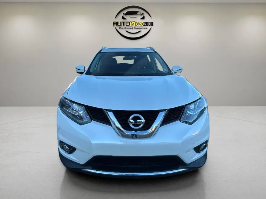 2016 Nissan Rogue SL photo 1