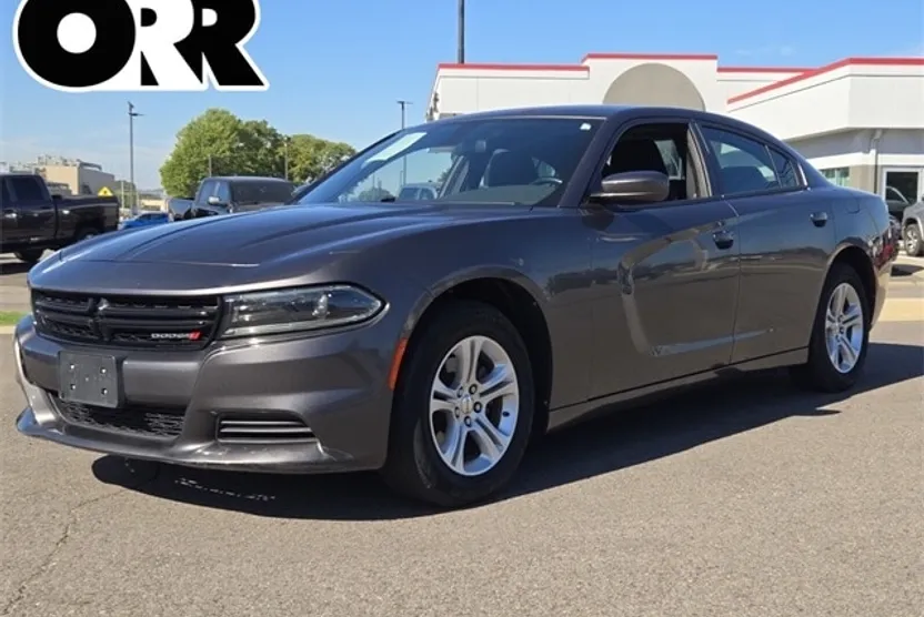 2022 Dodge Charger SXT photo 1