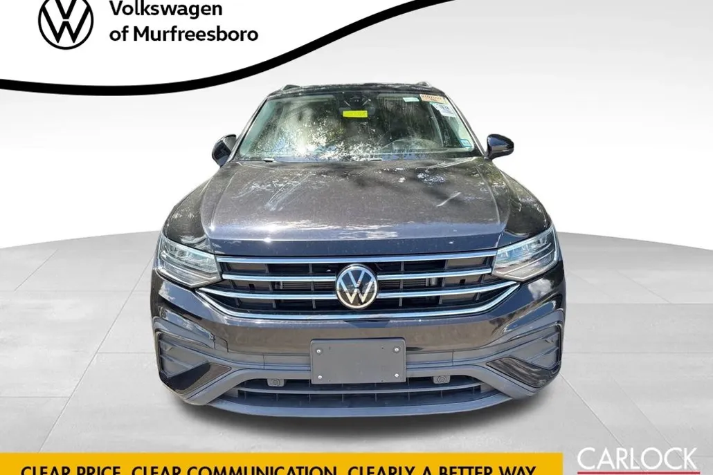 2022 Volkswagen Tiguan SE photo 1