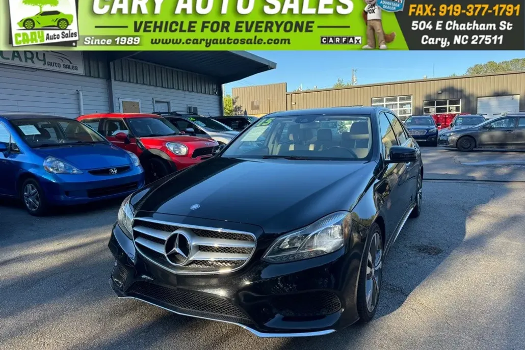 2015 Mercedes Benz E photo 1