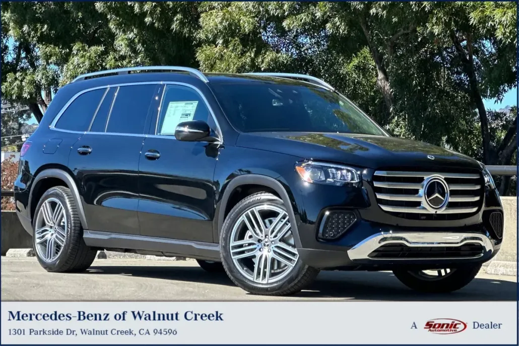 2025 Mercedes Benz GLS 450 photo 1