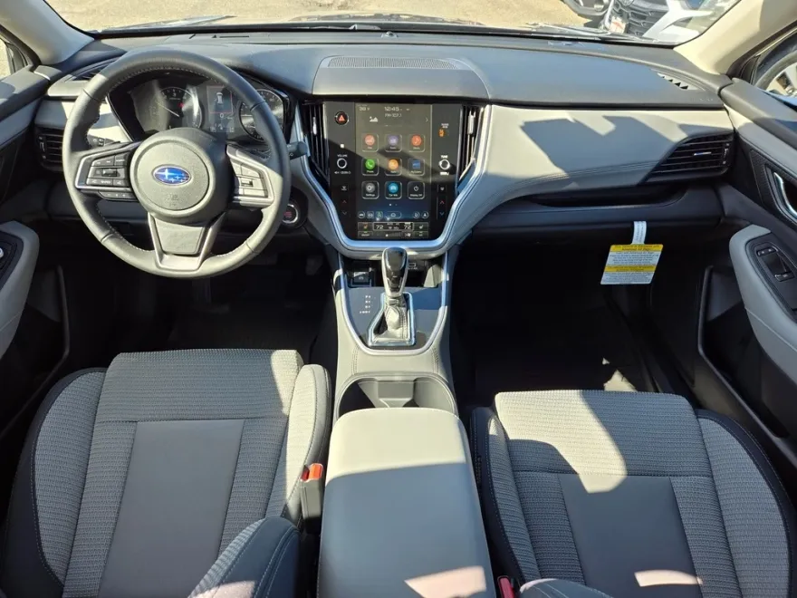 2025 Subaru Outback Premium photo 1