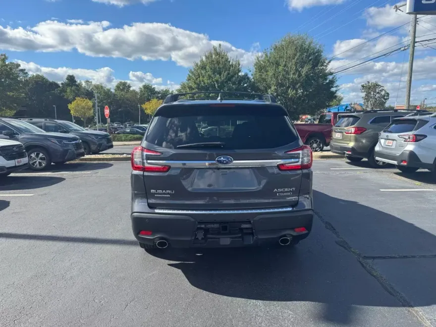 2024 Subaru Ascent Touring photo 1