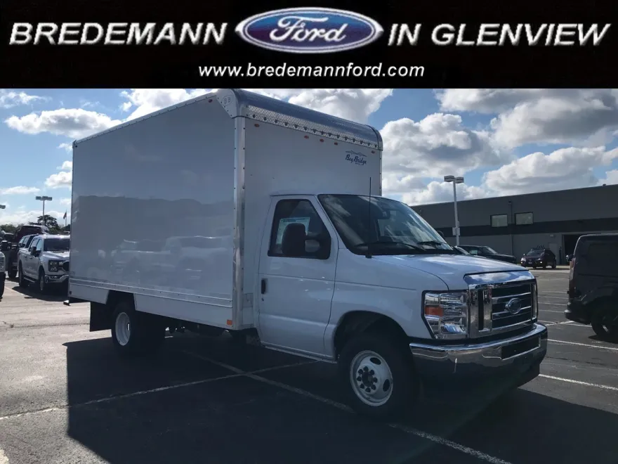 2025 Ford E-350 photo 1